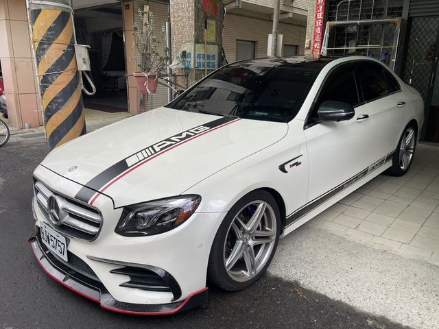 M-BENZ賓士 E300  第1張相片