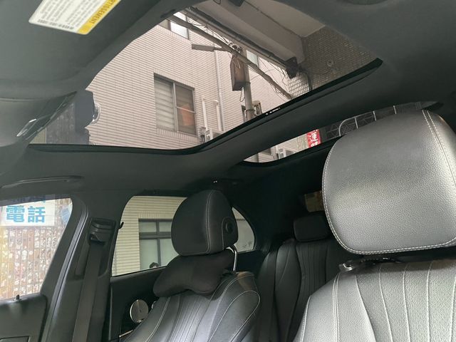M-BENZ賓士 E300  第6張相片