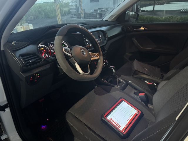 VOLKSWAGEN福斯 T-CROSS  第5張相片