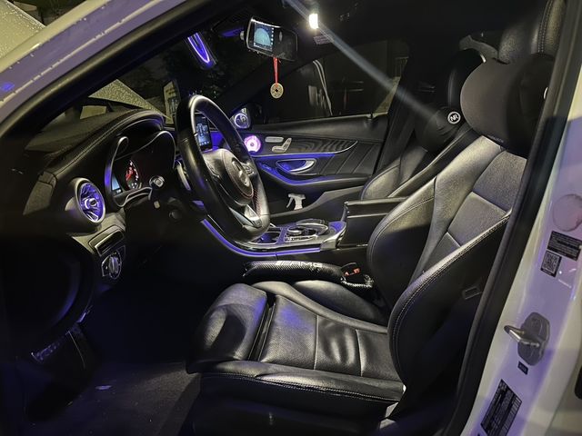 M-BENZ賓士 C300  第6張相片