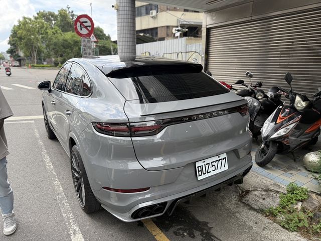PORSCHE保時捷 CAYENNE  第4張相片