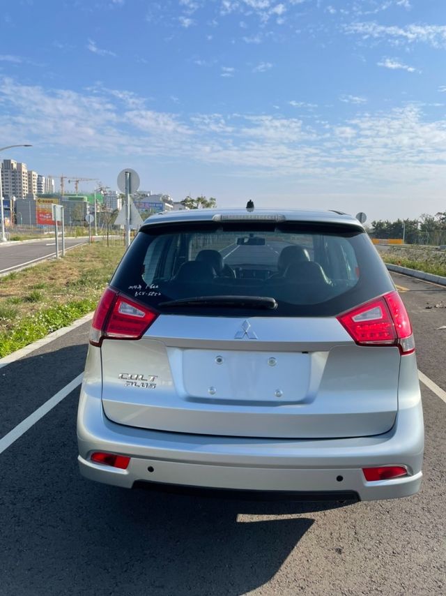 MITSUBISHI三菱 COLT PLUS  第8張相片