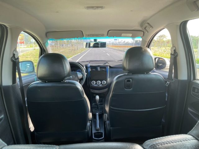 MITSUBISHI三菱 COLT PLUS  第16張相片
