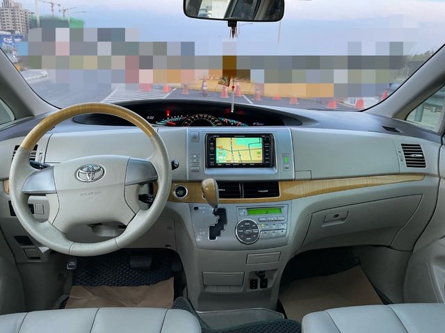 TOYOTA豐田 PREVIA  第5張相片