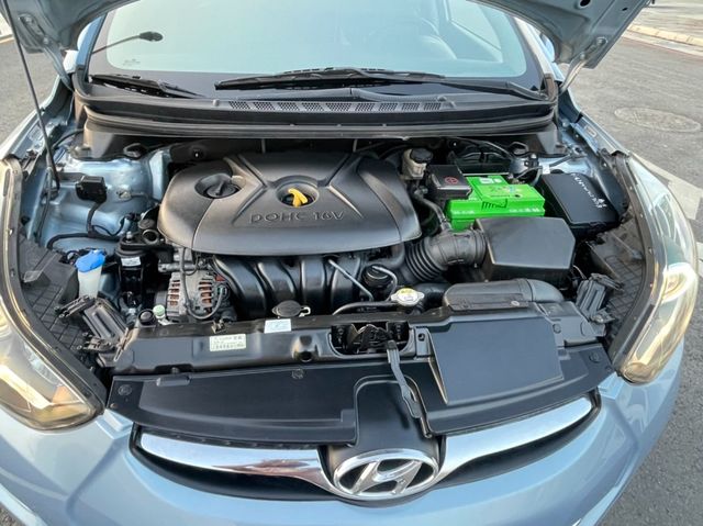 TOYOTA豐田 PREVIA  第6張相片