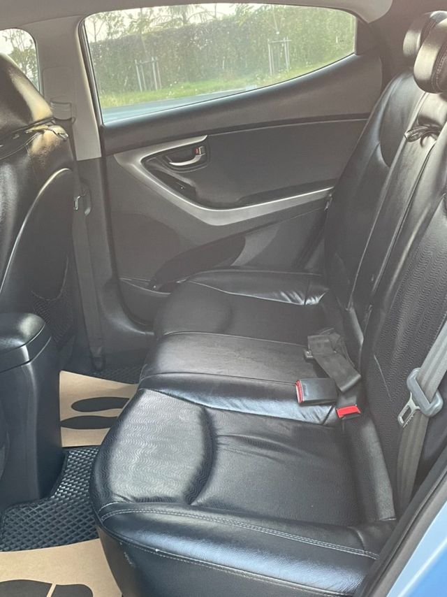 TOYOTA豐田 PREVIA  第8張相片