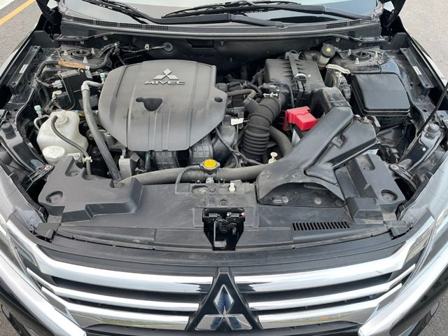 MITSUBISHI三菱 LANCER  第6張相片