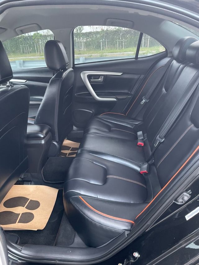 MITSUBISHI三菱 LANCER  第8張相片