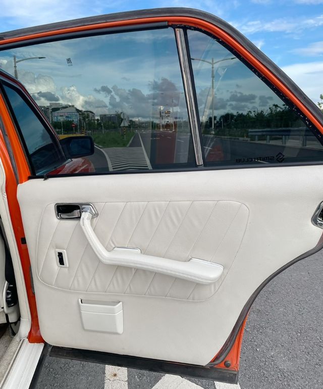 M-BENZ賓士 200E  第8張相片