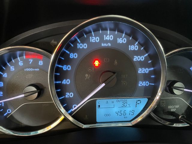 TOYOTA豐田 ALTIS  第11張相片