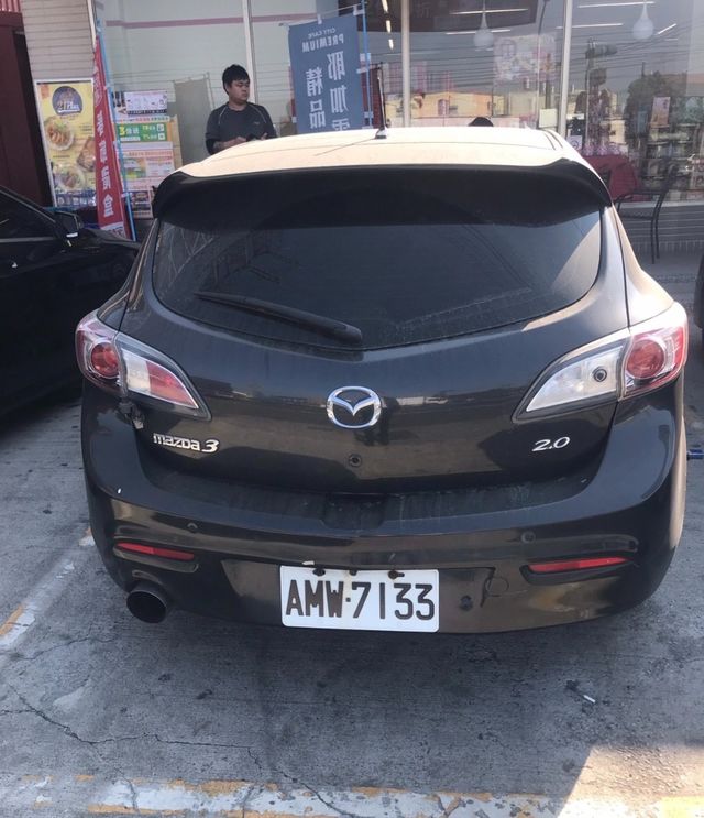 MAZDA馬自達 MAZDA 3  第2張相片