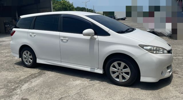 TOYOTA豐田 WISH  第1張相片