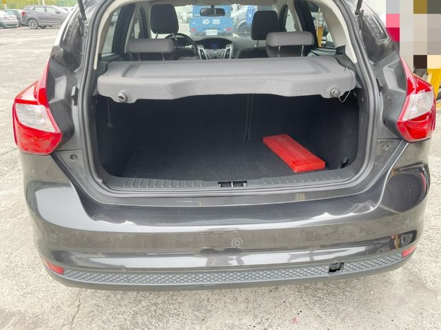 FORD福特 FOCUS  第7張相片