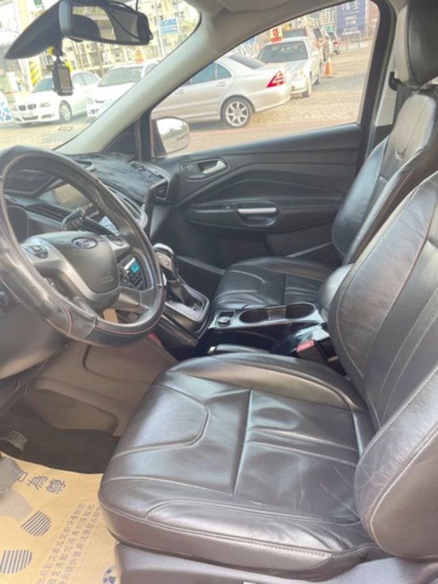 FORD福特 KUGA  第6張相片