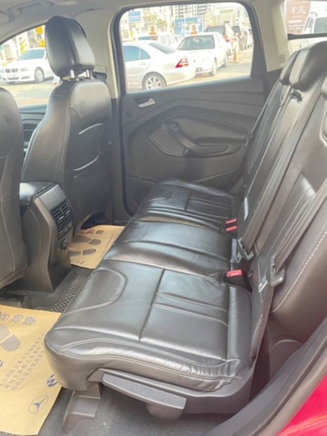 FORD福特 KUGA  第7張相片