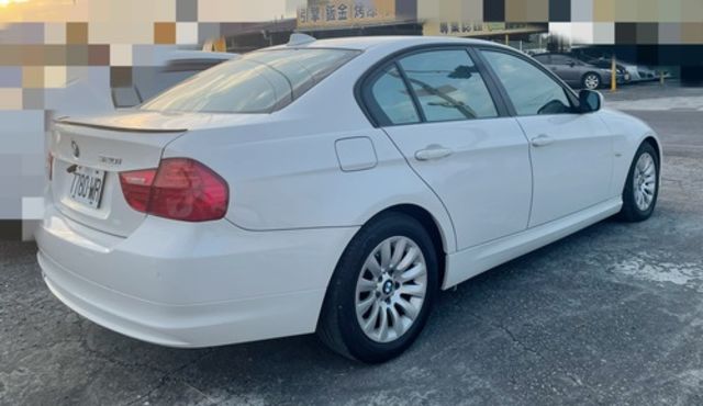 BMW寶馬 320I  第2張相片
