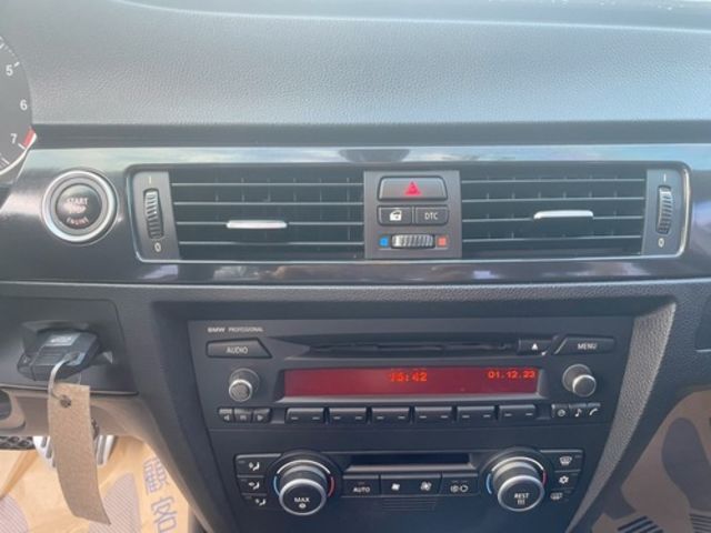 BMW寶馬 320I  第7張相片