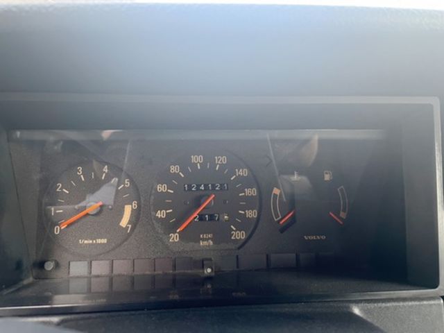 VOLVO富豪 240GLE  第6張相片