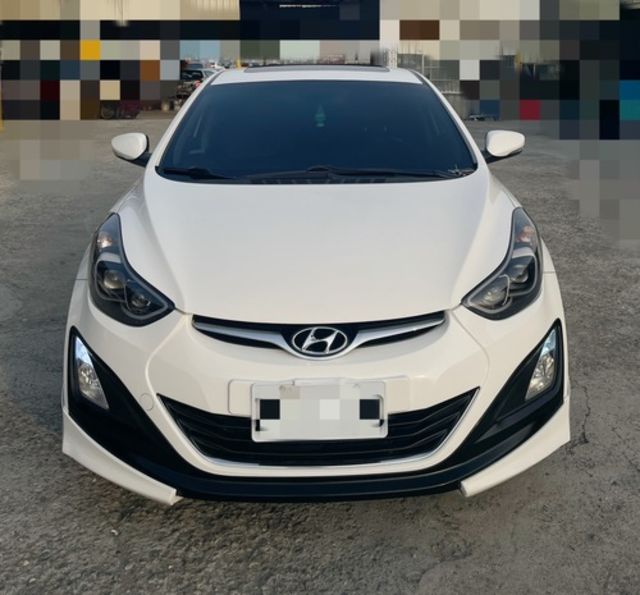 HYUNDAI現代 ELANTRA  第3張相片