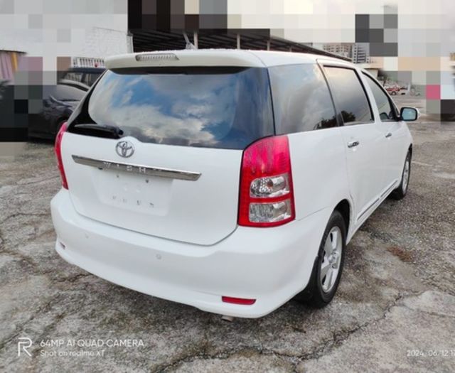 TOYOTA豐田 WISH  第2張相片