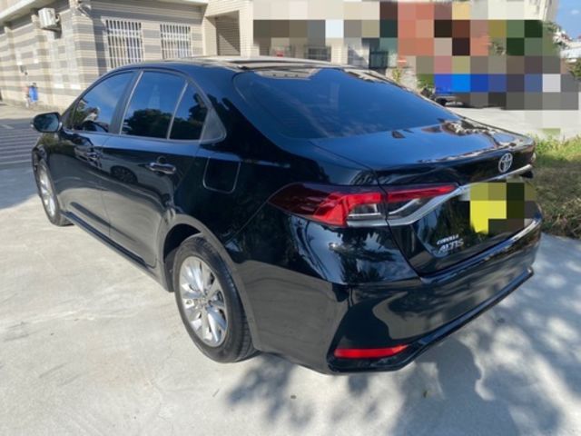 TOYOTA豐田 ALTIS  第2張相片
