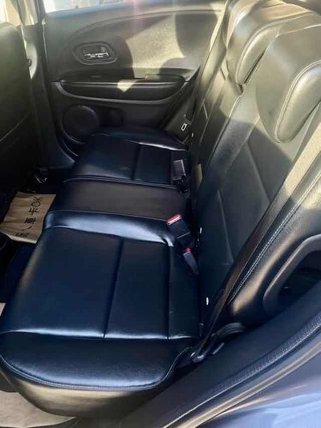 HONDA本田 HR-V  第8張相片
