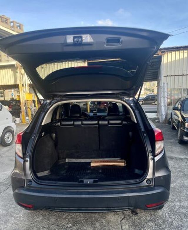 HONDA本田 HR-V  第9張相片