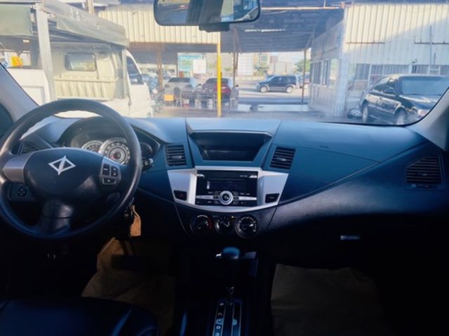 MITSUBISHI三菱 ZINGER  第8張相片