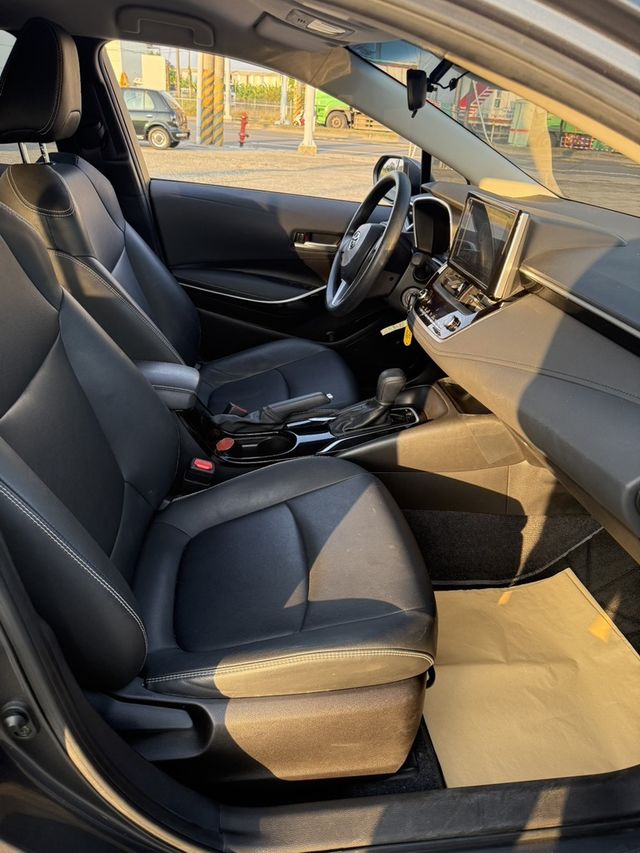 TOYOTA豐田 ALTIS  第8張相片