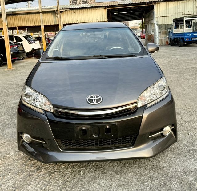 TOYOTA豐田 WISH  第3張相片