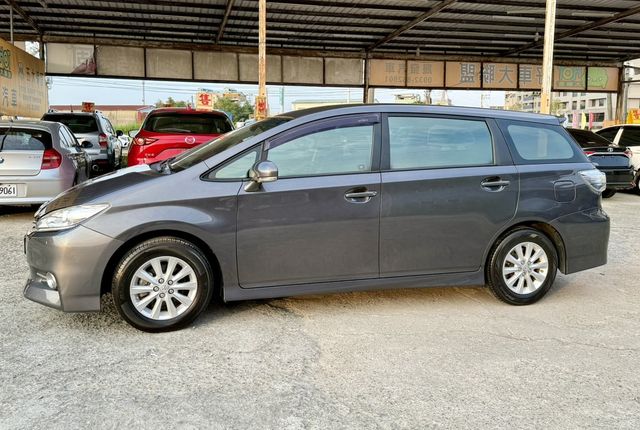NISSAN日產 TIIDA  第2張相片