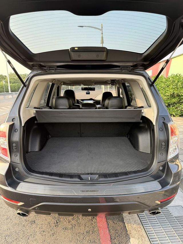 SUBARU速霸陸 FORESTER  第3張相片