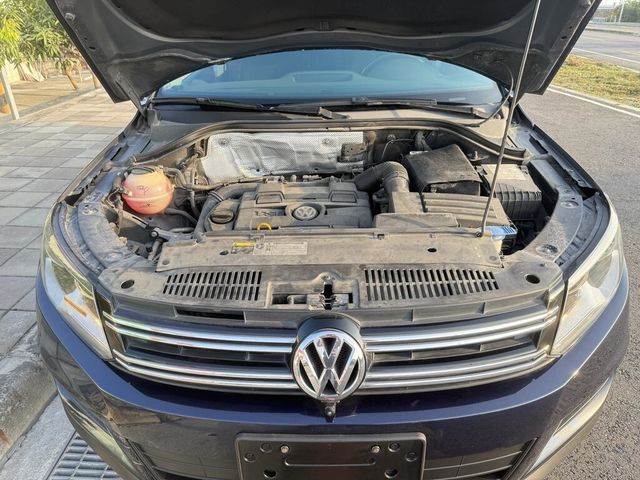VOLKSWAGEN福斯 TIGUAN  第2張相片