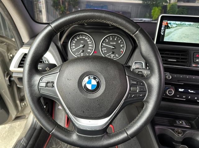 BMW寶馬 118I  第10張相片