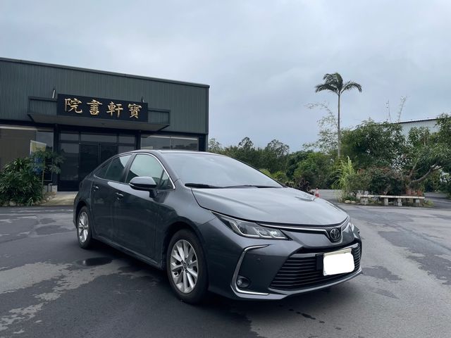 TOYOTA豐田 ALTIS  第2張相片