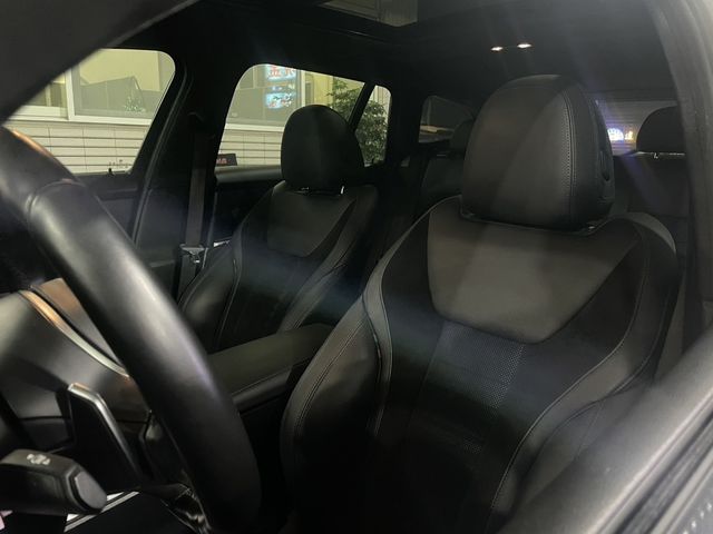 BMW寶馬 330I M SPORT  第3張相片