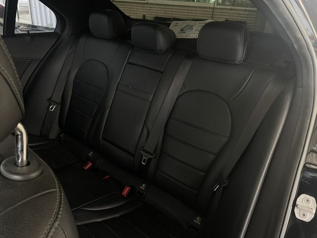 M-BENZ賓士 C300  第4張相片