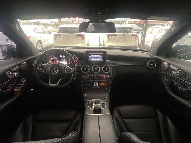 M-BENZ賓士 C300  第6張相片