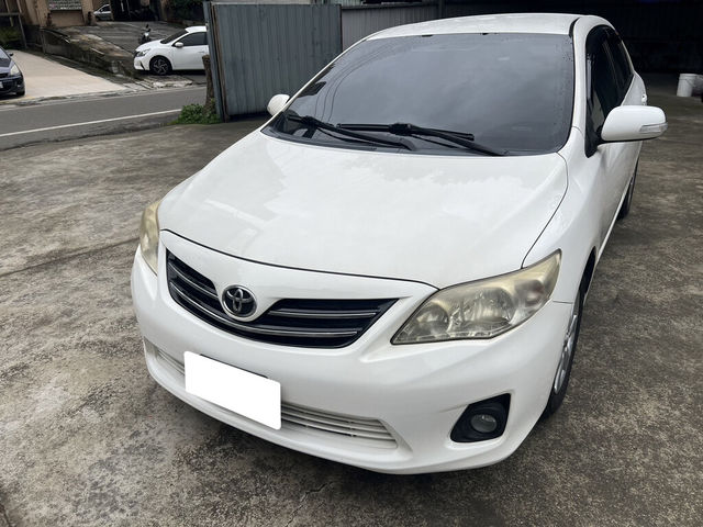 TOYOTA豐田 ALTIS  第1張相片