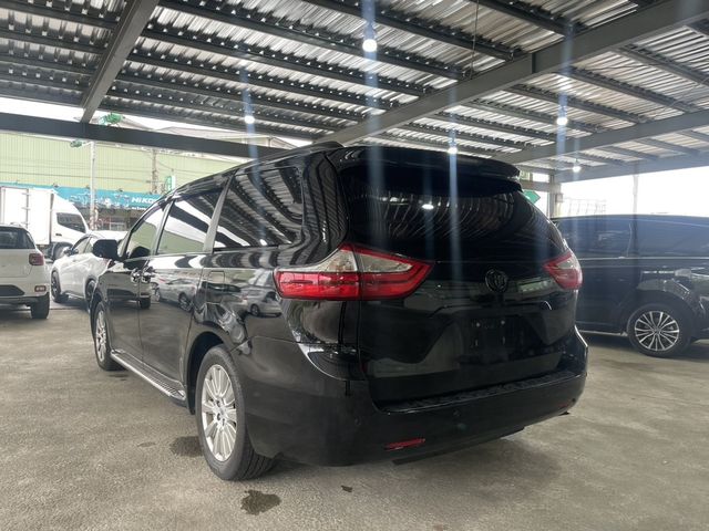 TOYOTA豐田 SIENNA  第7張相片