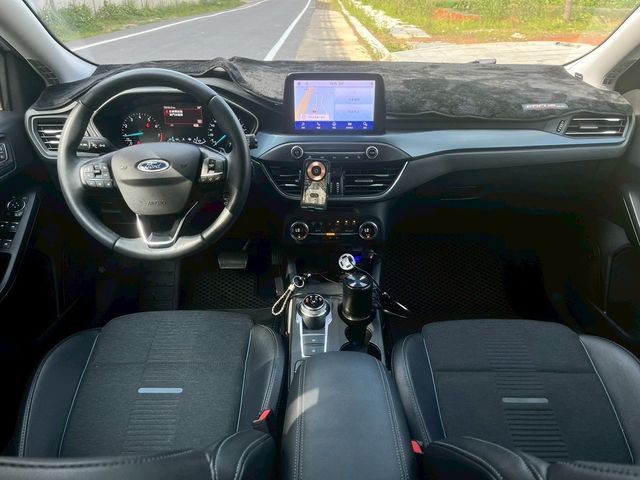 FORD福特 ACTIVA  第5張相片