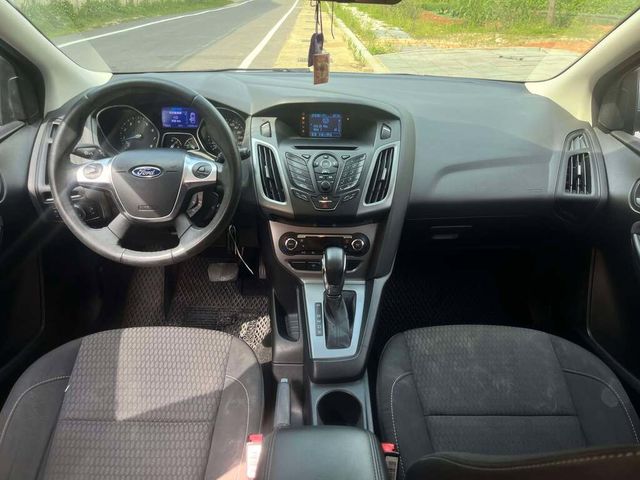 FORD福特 FOCUS  第9張相片