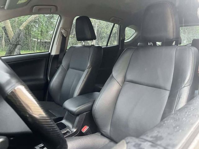 TOYOTA豐田 RAV4  第6張相片