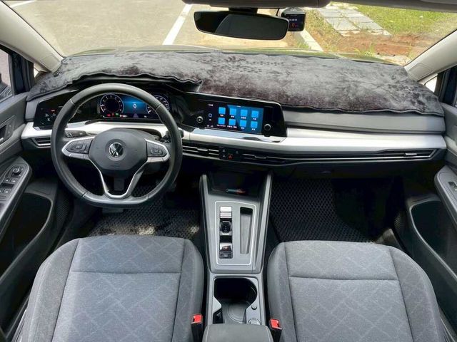 VOLKSWAGEN福斯 GOLF  第9張相片