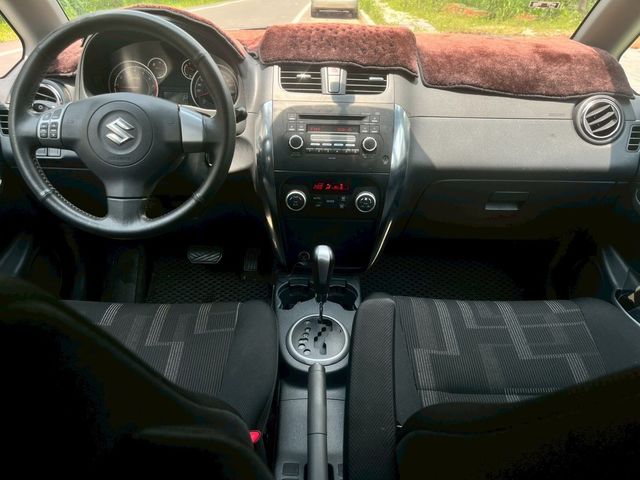 SUZUKI鈴木 SX4  第10張相片