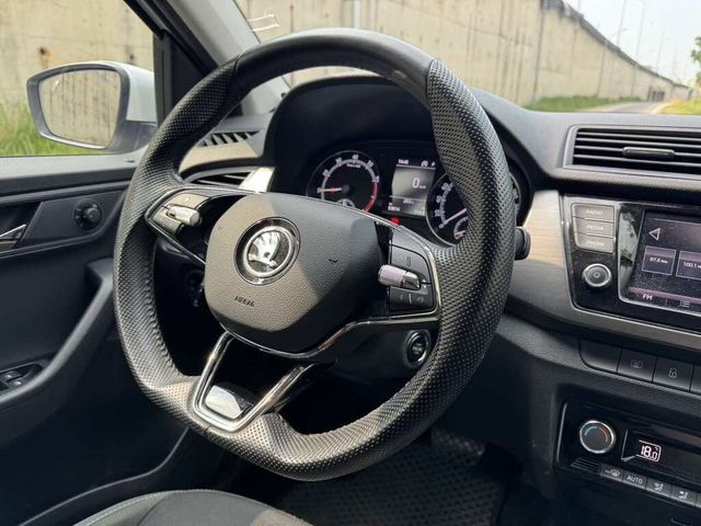SKODA司科達 FABIA COMBI  第8張相片