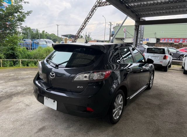 MAZDA馬自達 MAZDA 3  第4張相片