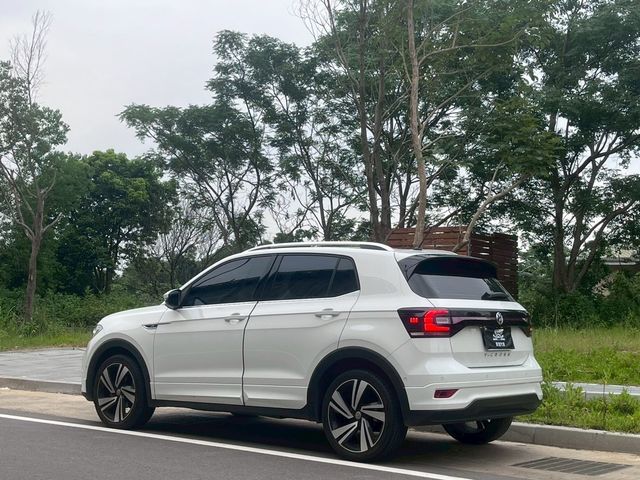 VOLKSWAGEN福斯 T-CROSS  第2張相片