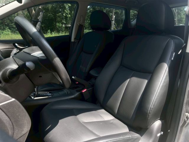 NISSAN日產 TIIDA  第9張相片