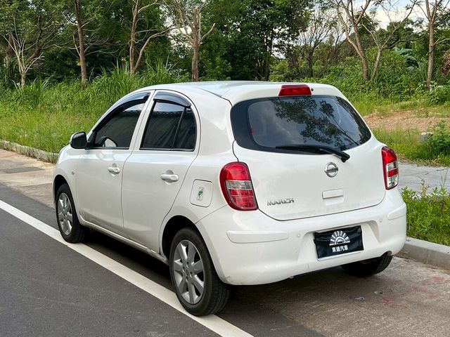 NISSAN日產 MARCH  第4張相片